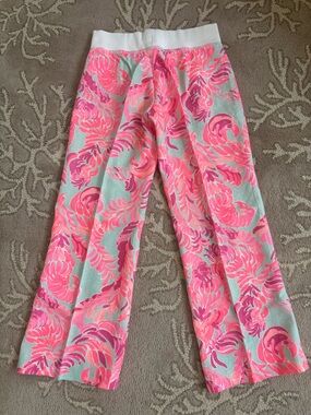 Lilly Pulitzer Floral Pink Beach Pants